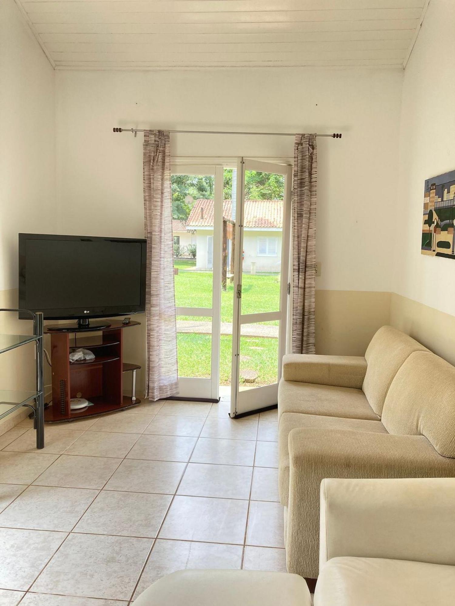 Fazenda Em Itapetininga, Paz, Descanso E Piscinas Agroturismo