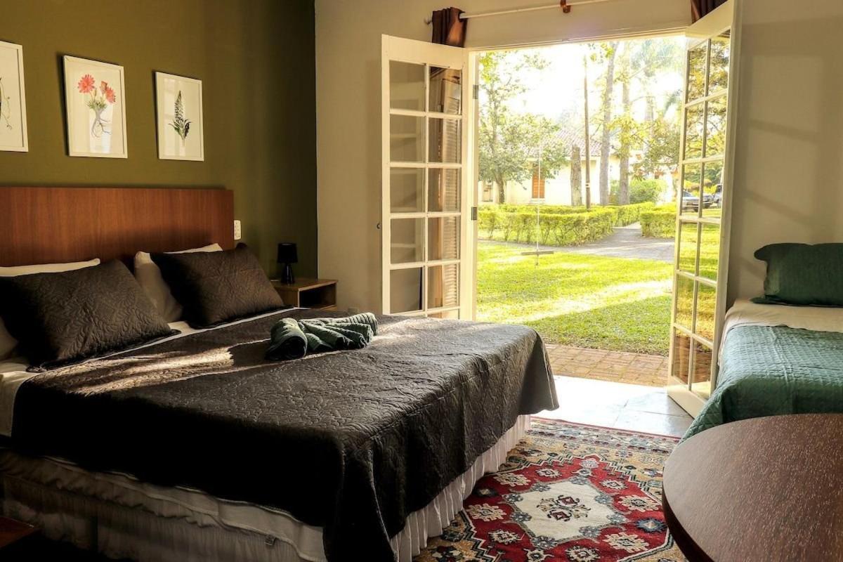Fazenda Em Itapetininga, Paz, Descanso E Piscinas Agroturismo Itapetininga