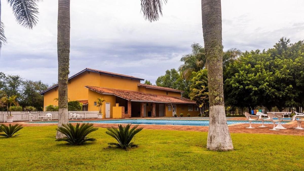 Fazenda Em Itapetininga, Paz, Descanso E Piscinas Itapetininga
