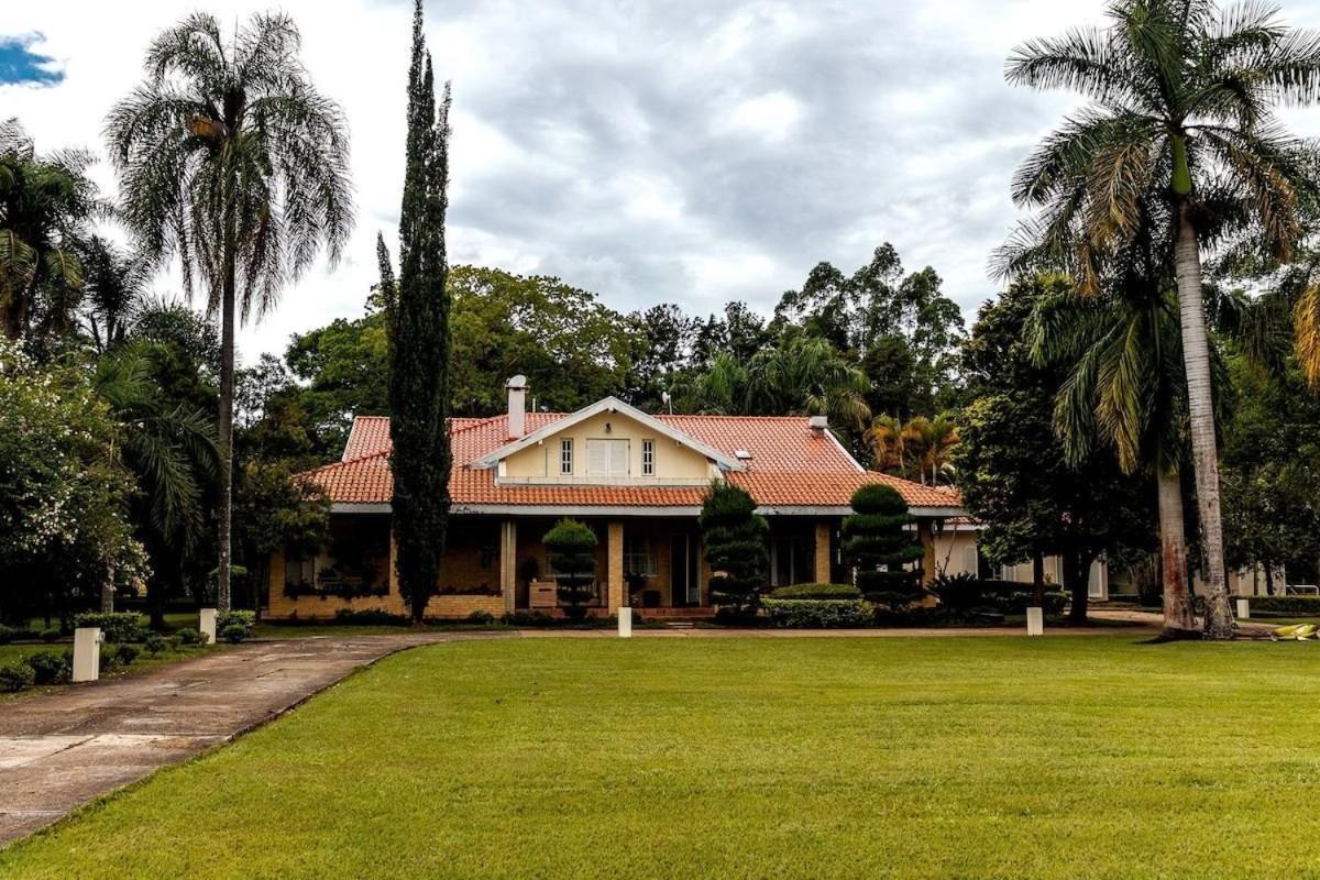 Fazenda Em Itapetininga, Paz, Descanso E Piscinas Agroturismo Itapetininga