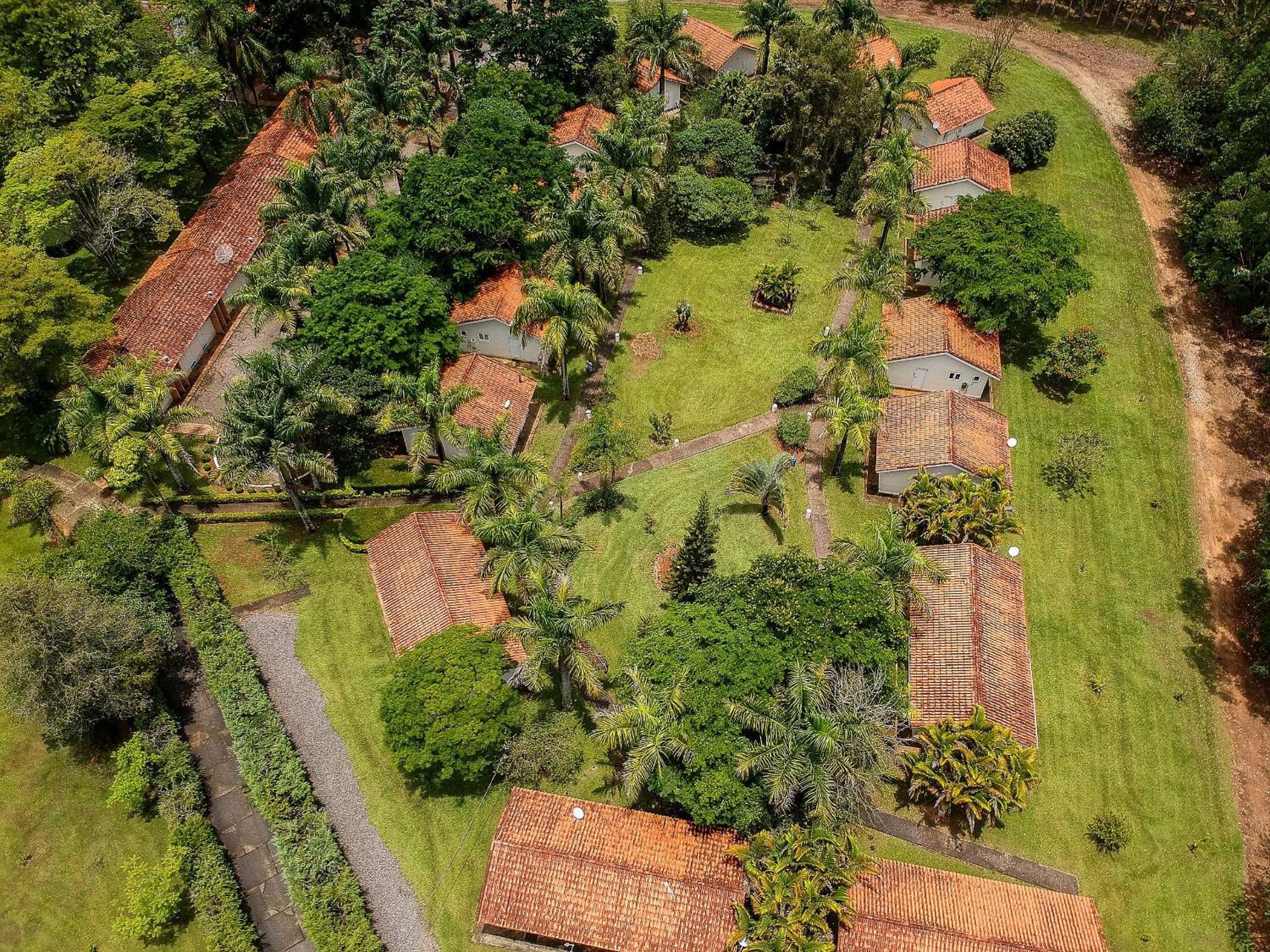 Farm stay Fazenda Em Itapetininga, Paz, Descanso E Piscinas Itapetininga