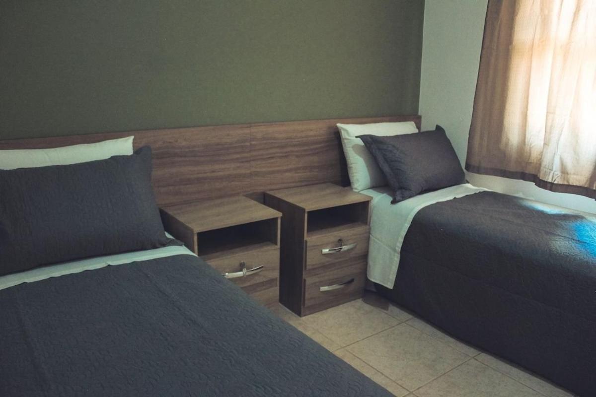 Fazenda Em Itapetininga, Paz, Descanso E Piscinas Farm stay